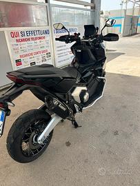 Honda x adv 750 2025
