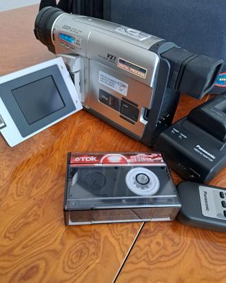 Videocamera Panasonic VHS-C