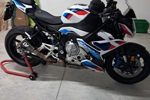 moto bmw m1000r 2023