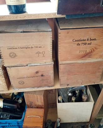 bottiglie di vino datate da collezione 