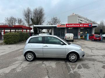Lancia Ypsilon 1.4 Oro Ecochic GPL perfetta