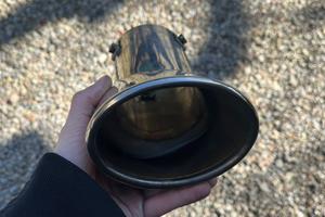 Terminale di scarico universale