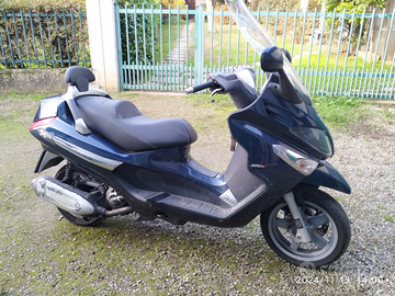 Piaggio xe 250 ie