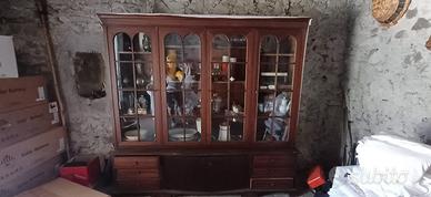 Credenza