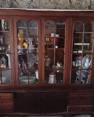 Credenza