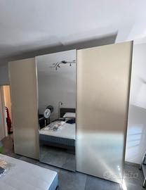 ARMADIO GUARDAROBA MODERNO
