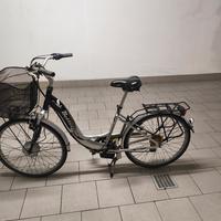 bottecchia donna pedalata assistita elettrica