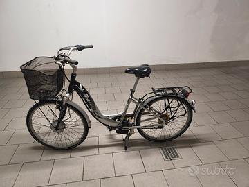 bottecchia donna pedalata assistita elettrica