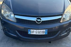 Opel Astra GTC 1.3 CDTI 3 porte Enjoy