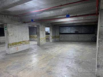 Box / Garage di 22 m² a Milano
