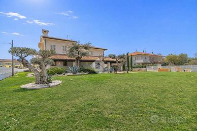 VILLA SINGOLA A CESENATICO