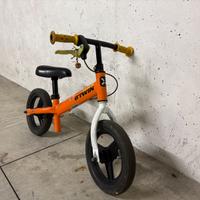 Bicicletta senza pedali