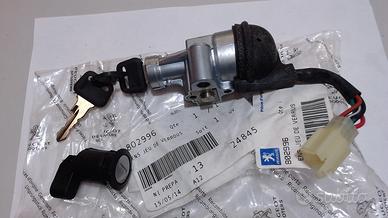 SERRATURE AVVIAMENTO SPEEDFIGHT PEUGEOT 802996