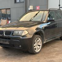 BMW X3 E83 per ricambi usati 204D4