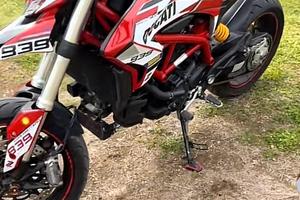 Ducati Hypermotard 939