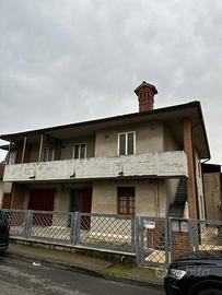 Appartamento bifamiliare