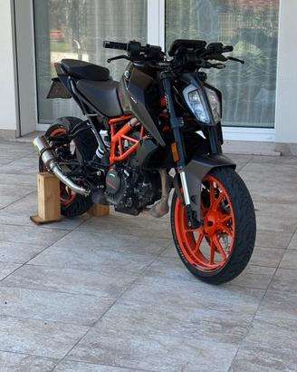 Ktm Duke 125 2022