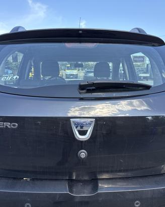 PORTELLONE POSTERIORE COMPLETO DACIA Sandero Serie