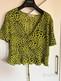 T-shirt/canotta leopardata