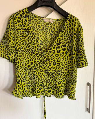 T-shirt/canotta leopardata