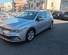 Volkswagen Golf 1.0 TSI EVO Life