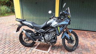 cmCF Moto 459 MT 2025