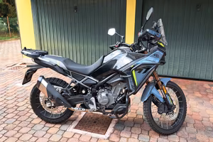 cmCF Moto 459 MT 2025
