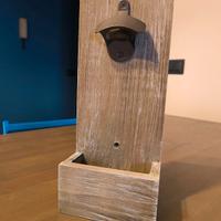 Apribottiglie da Parete in Legno