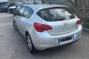 OPEL ASTRA J 1.7