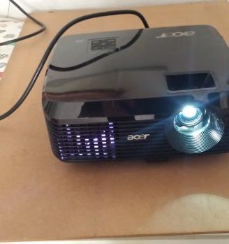 Proiettore Acer X1230 DLP - per ricambi