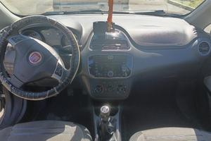 Autovettura FIAT