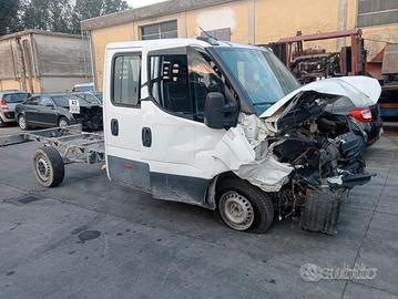 Iveco Daily 2.3 td 2023 f1AGL411R.L per ricambi