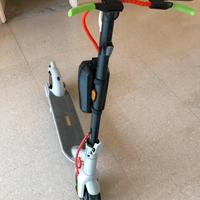 Monopattino Elettrico Ninebot Xiaomi