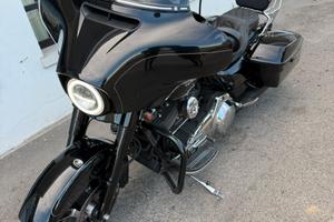 Street glide