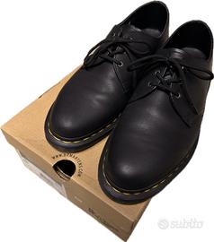 Dr. Martens nr 43