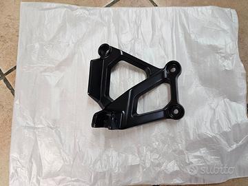 Supporto pedana passeggero DX Honda Transalp 750