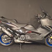 Yamaha TMAX 560
