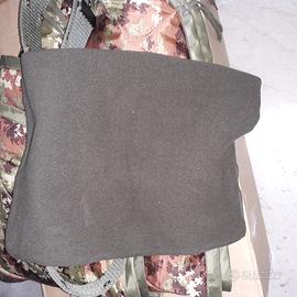 Collare in pile verde militare