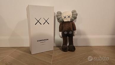 KAWS - COMPANION