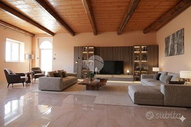 CASA SEMINDIPENDENTE A BRANDIZZO