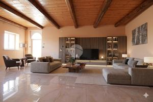 CASA SEMINDIPENDENTE A BRANDIZZO