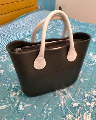 O BAG borsa poco usata e in ottim condizioni 