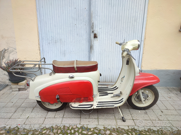 Moto epoca Aermacchi Harley Davidson Brezza 150cc