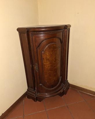 Armadio ad angolo per vano