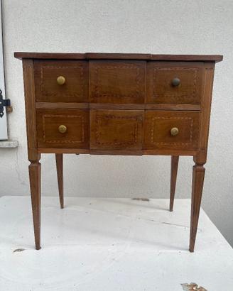 Il Mobiletto a Cassetti (Stile Maggiolini)