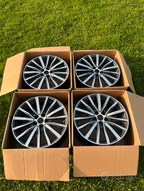 Cerchi da 18 Bmw serie 1 F40
