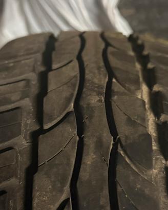 2 pneumatici 185/60 R15 84H
