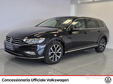 Volkswagen Passat variant 2.0 tdi executive 150cv