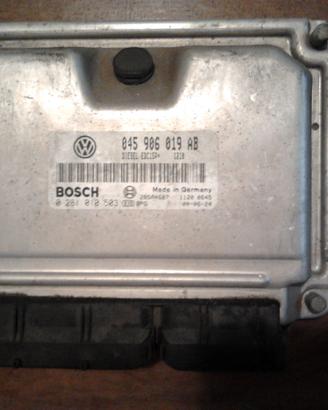 Centralina motore VolksWagen polo 6n2 1400 TDI AMF