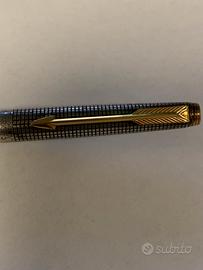 Penna argento Parker